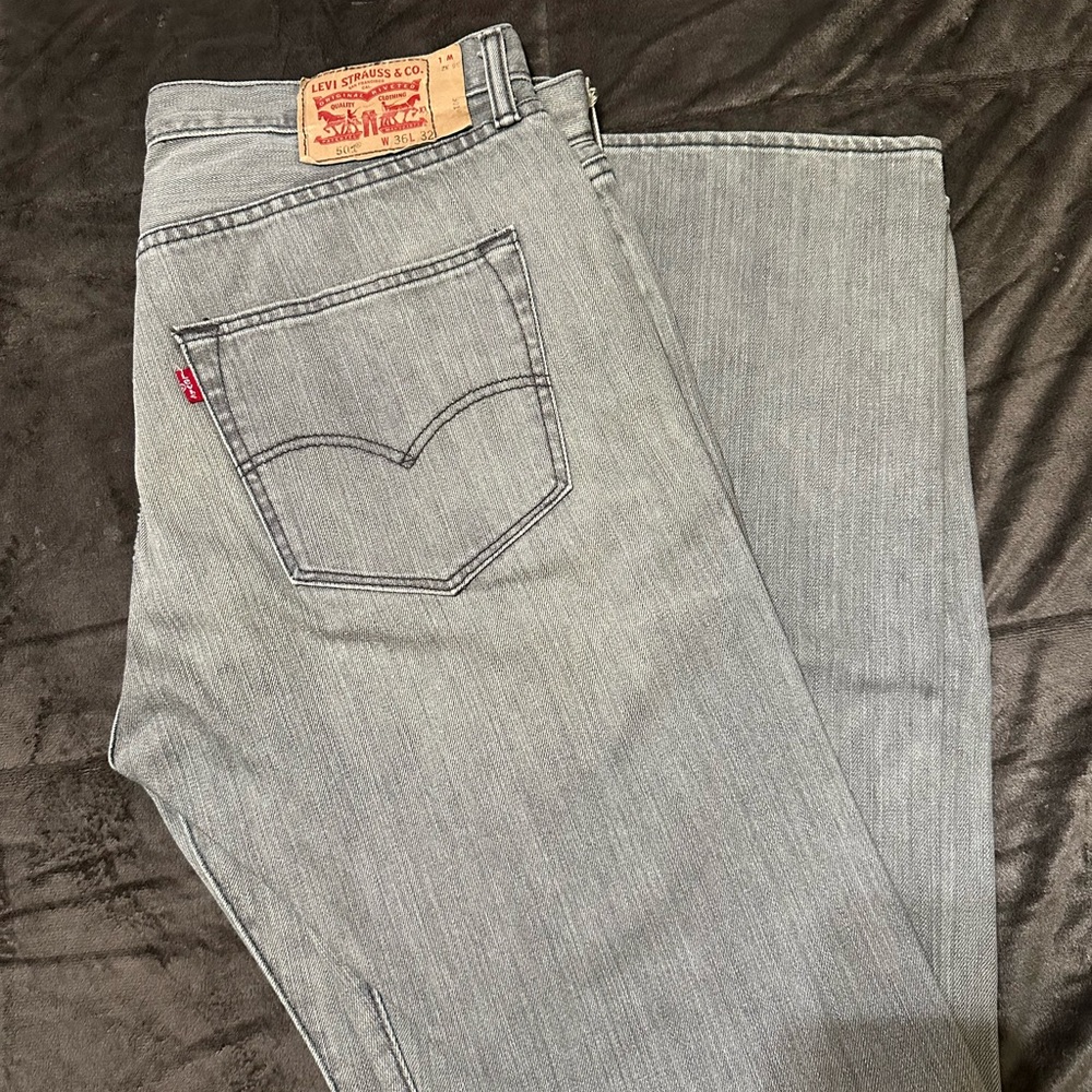 Levi's Men's Straight Jeans in Light Gray